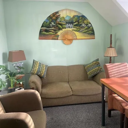 Twins בית הארחה 4*